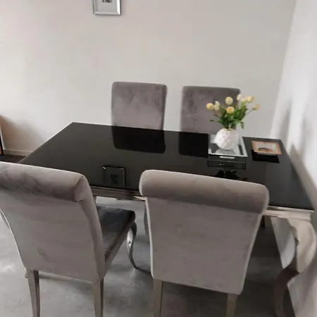 Robert Still Apartment